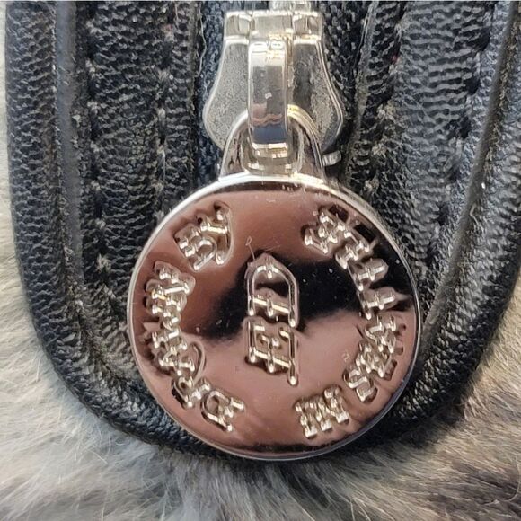 Ed Hardy Pep Rally Whitney Wristlet Handbag - Picture 3 of 6